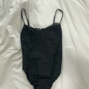 PrettyLittleThing Black Lace Chemise